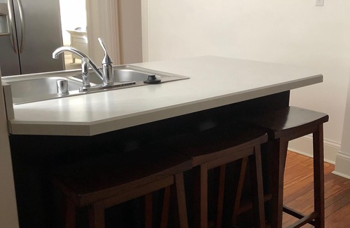 Northside District Apartment | Completely refurbished downstairs apartment in 1920's home