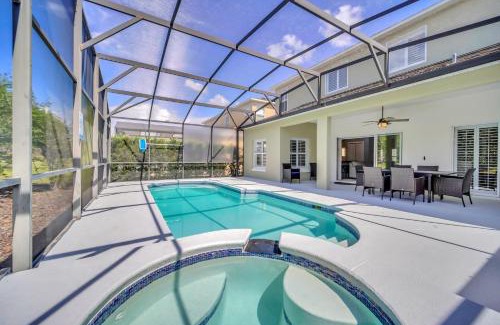Highgate Park House | Completely Remodeled 5 Bedroom Disney Pool Home
