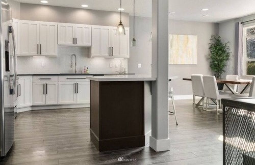 Quincy House | Completely Renovated Townhome in Sunserra at Crescent Bar