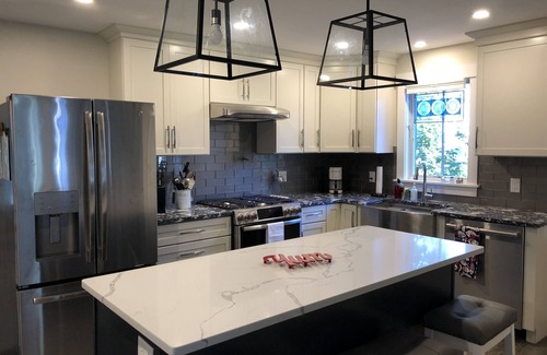 Oak Bluffs Cottage | Completely renovated, air conditioned cottage close to the beach. Dog friendly.