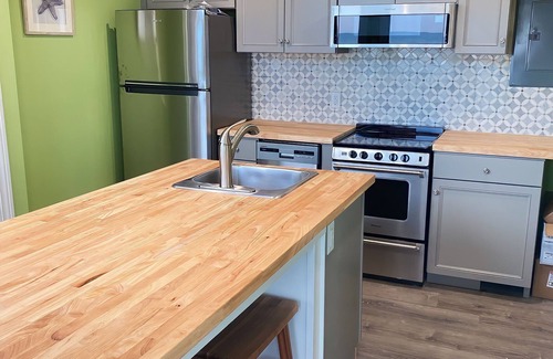 Vermilion Cottage | Completely renovated cottage on beach