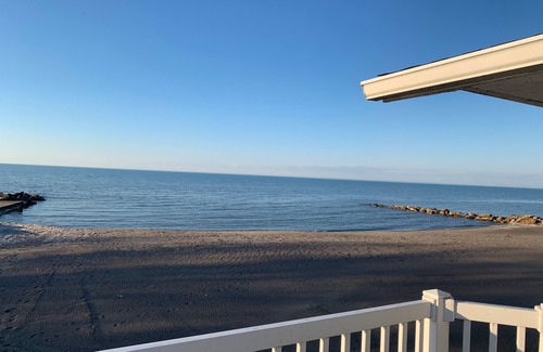Vermilion Cottage | Completely renovated cottage on beach