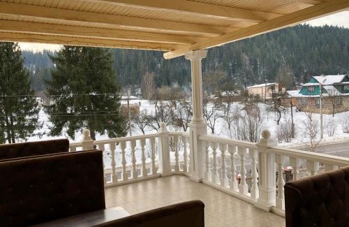 Yaremche Hotel | Complex Mriya