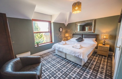 Buxton House | Compton Guest House