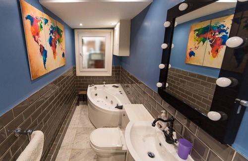 Buxton House | Compton Guest House