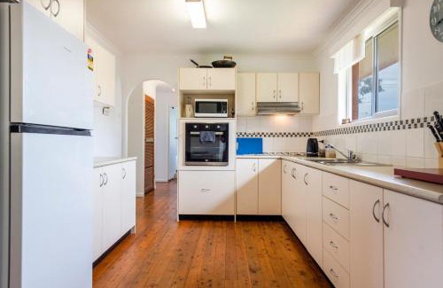 Iluka House | Compton House