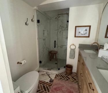 Cannonborough Elliotborough Villa | Concept House Charleston