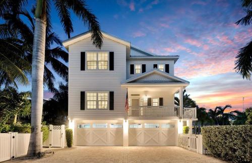 Marathon House | Conch Cottage