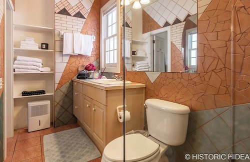 The Meadows House | Conch Republic Retreat