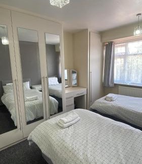 South Hornchurch House | Concorde House