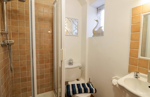 Ardens Grafton Cottage | CONDICOTE COTTAGE, family friendly in Clifford Chambers