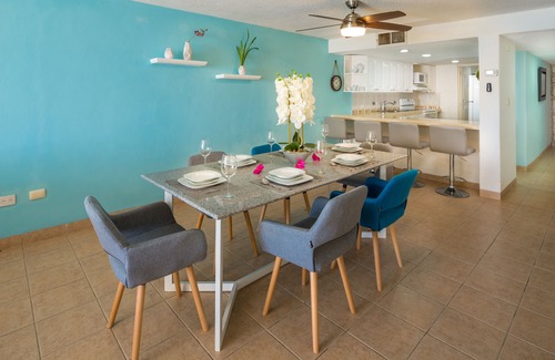 Zona Hotelera Norte Condo | Condo 101, Swimming pool level oceanfront condo, Pristine grounds and pool!