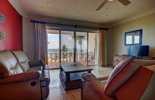 Puerto Morelos Condo | Condo #322 at Caribbean Reef Villas - OceanFront, huge pool for families/couples