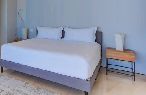 Romantic Zone Hotel | CONDO 57 BY TRVL2HM