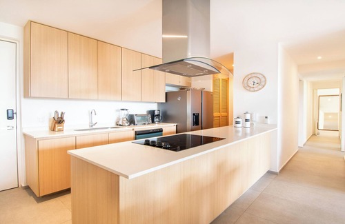Flamingos Condo | Condo Aria Ocean 206 by Kivoya