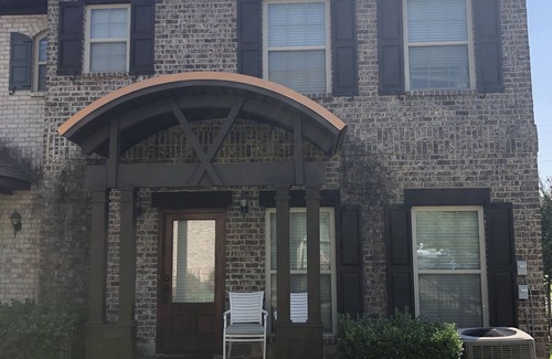 Forest Lake Condo | Condo close to U A