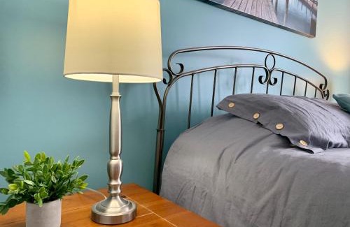 Magog Apartment | Condo Club Azur Plage Memphremagog