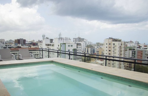 Evaristo Morales Apartment | Condo-hotel🏢Pet Friendly🐶Pool&Gym⛱Lobby Staff 24/7