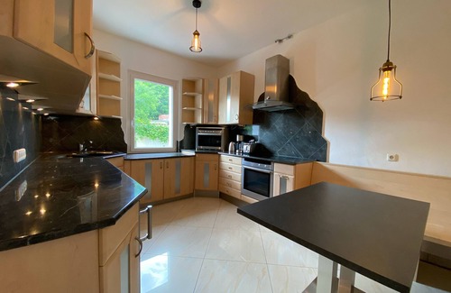 Zirndorf Apartment | Condo II - modern apartment for up to 6 people