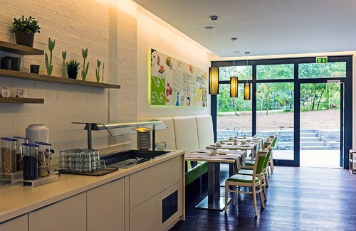 Zirndorf Apartment | Condo III - modern apartment for up to 4 people