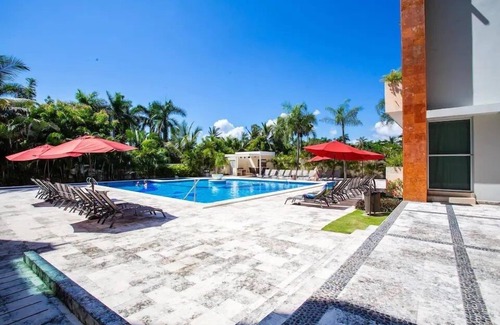 Nuevo Vallarta Hotel | CONDO IKARIA by TRVL2HM