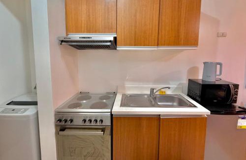 Barangay 670 Apartment | Condo in 8 ADRIATICO for Short-stay near UP Manila St Lukes & US Embassy