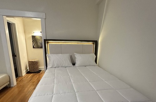 Willmore Apartment | Condo in Long Beach, California