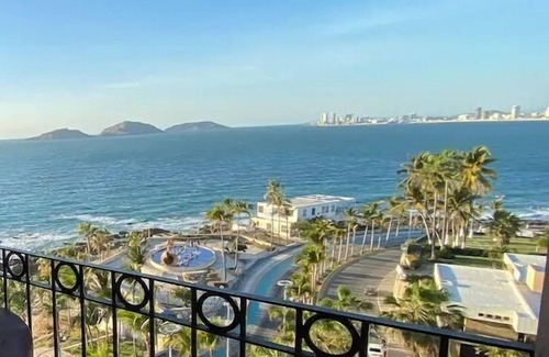 Balcones de Loma Linda Condo | Condo Ocean 3