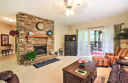Clayton Apartment | Condo on Kingwood Golf Course about 3 Mi to Main St!