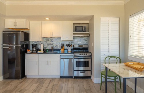 Belleair Beach Condo | Condo On The Beach - Heated Pool - Self Check-in