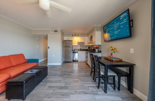 Belleair Beach Condo | Condo On The Beach - Ocean Side View Balcony