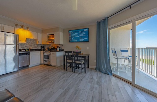 Belleair Beach Condo | Condo On The Beach - Ocean Side View Balcony