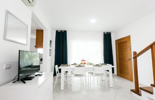 Bavaro Apartment | Condo queen bed