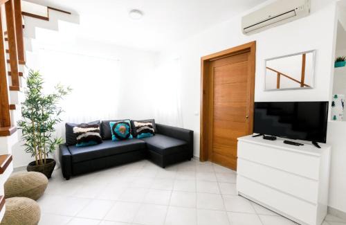 Bavaro Apartment | Condo queen bed