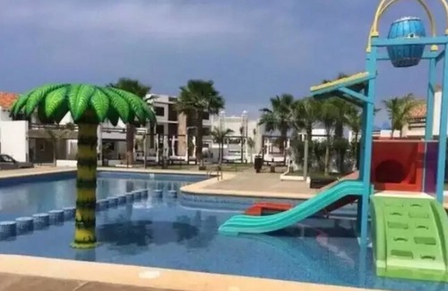 Cerritos Condo | Condo S