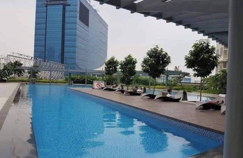 San Lorenzo Condo | Condo Staycation in SLP Bangkal Makati