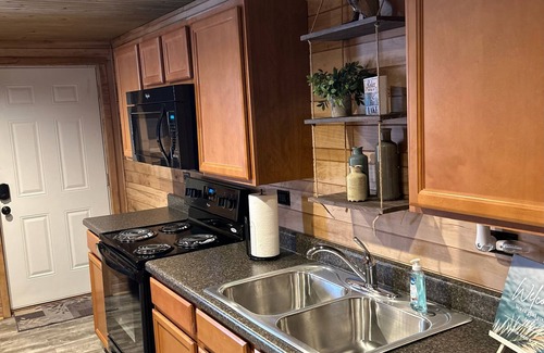 Grand Rivers Condo | Condo Unit ~ Kentucky ~ Barkley Lake ~ near Patti’s Settlement