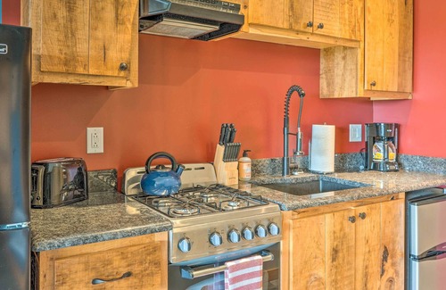 East Burke Condo | Condo w/ Bike Lockers & Maintenance Access!