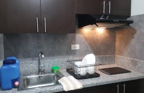 Barangka Ilaya Condo | Condoluxe Pioneer Woodlands