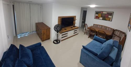 Taio Apartment | Condomínio Club a 50m PRAIA dos Anjos - Unidades com 2 QUARTOS, PISCINA, estacionamento e portaria 24h - Área de lazer 3000m, wi-fi 800MB, churrasqueira e cozinha completa