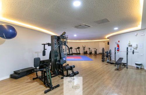 Taio Apartment | Condomínio Club a 50m PRAIA dos Anjos - Unidades com 2 QUARTOS, PISCINA, estacionamento e portaria 24h - Área de lazer 3000m, wi-fi 800MB, churrasqueira e cozinha completa