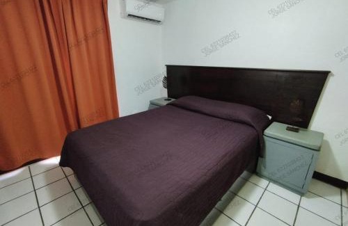 San Carlos House | Condominio 303 Loma Bonita, enfrente de la alberca!