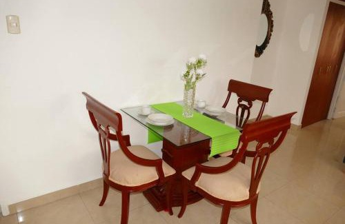 Guayaquil Apartment | Condominio Charito Suite 2G a 12 Min Malecon 2000