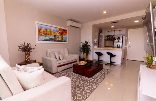 Crespo Apartment | Condominio frente al mar Morros Epic.