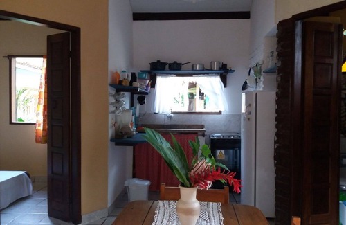 Arraial d'Ajuda Ski Chalet | Condominio Hospedes da Terra - Chalet in a condominium close to the center