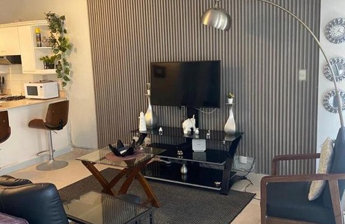 Ciudad Universitaria Apartment | Condominio villa marbella