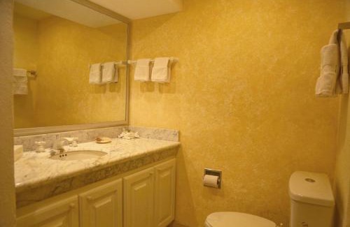 San Jose del Cabo Apartment | Condominios Brisa - Ocean Front