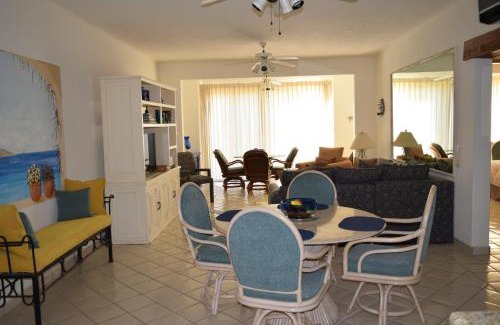 San Jose del Cabo Apartment | Condominios El Dorado II