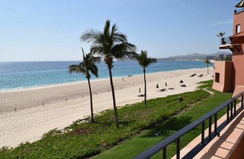 San Jose del Cabo Apartment | Condominios La Luna - Ocean Front