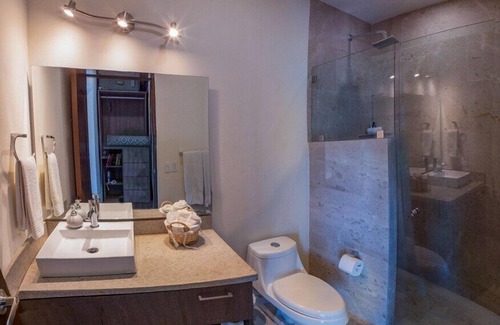 Romantic Zone Hotel | Condominios NRR